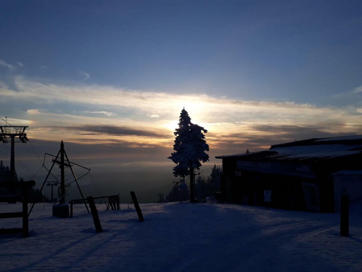 Medvědí boudy Vila Loučná pod Klínovcem Exterior foto